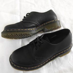 Doc Martens Size 6 Women Oxford